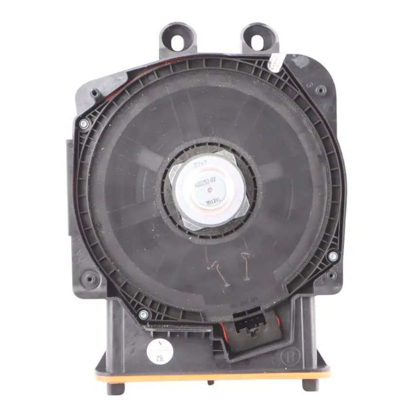 Tweeter Altavoz Alto Subwoofer Central Graves Derecha para Mini F54 con número de pieza 7927998 Mini F54 Tweeter Altavoz Alto Subwoofer Central Graves Derecha - SKU 7927998 - Número de pieza 7927998