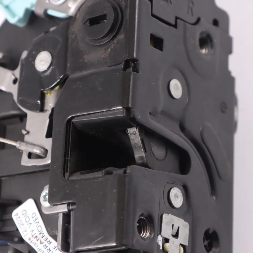 Volkswagen Touran 1T Door Lock Catch Mechanism Rear Right O/S - SKU 7L0839016H - Part number 7L0839016H