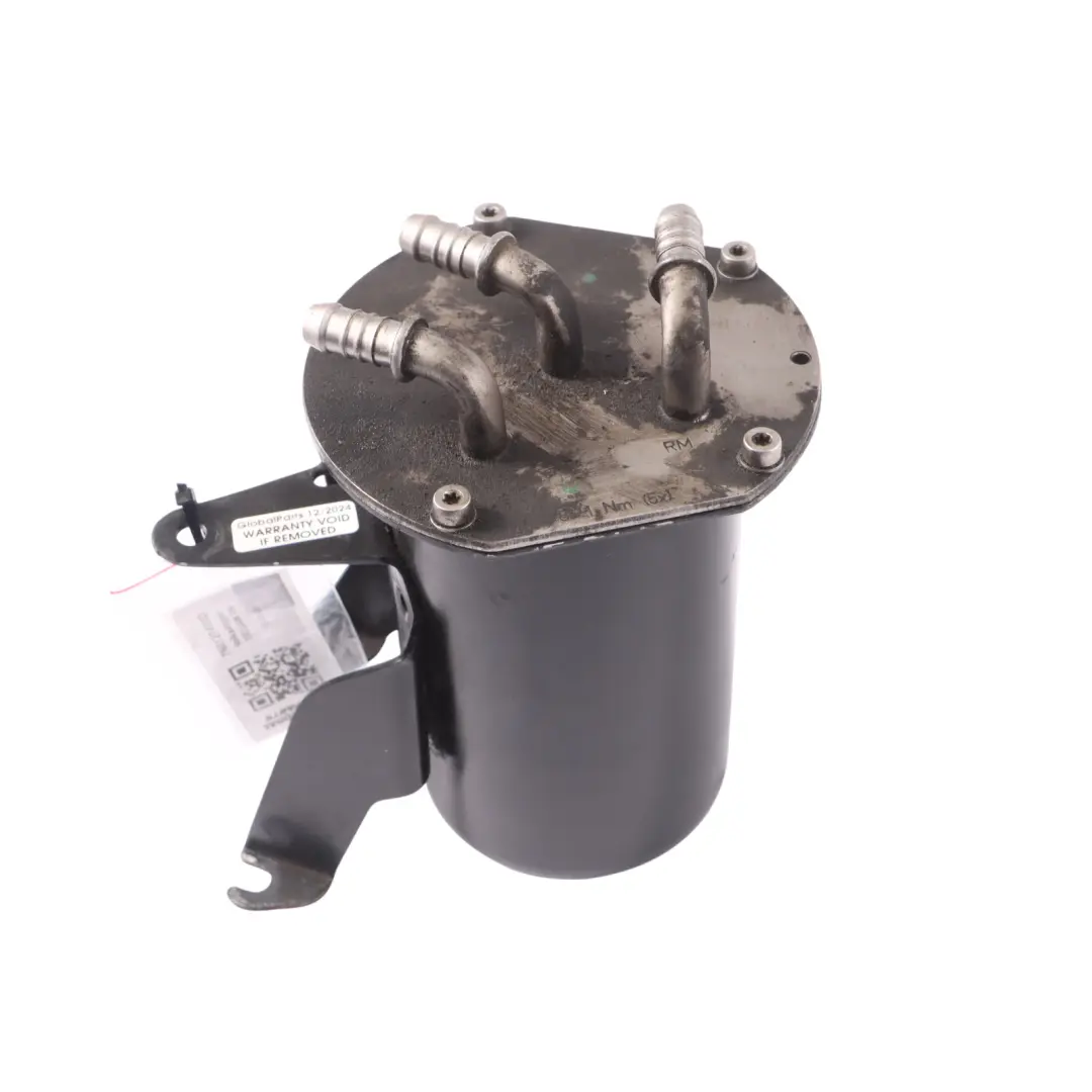 CFFB Carcasa del filtro de combustible para Volkswagen Tiguan 5N 2.0 TDI con número de pieza 7N0127400D Volkswagen Tiguan 5N 2.0 TDI CFFB Carcasa del filtro de combustible - SKU 7N0127400D - Número de pieza 7N0127400D