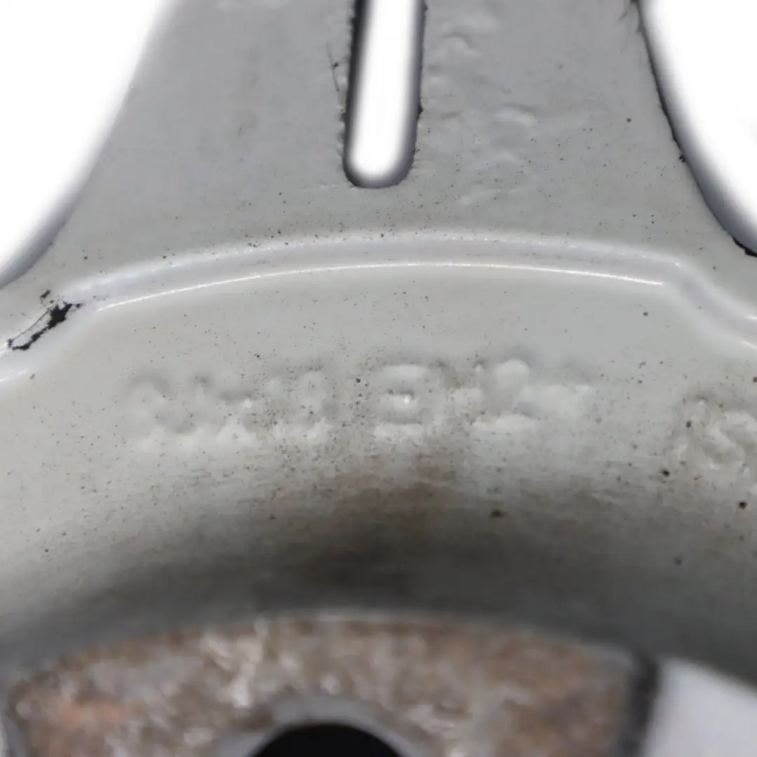 Felga aluminiowa 18" 8J ET:20 M Double Spoke 135 do BMW E60 E61 o numerze 8036947 BMW E60 E61 Felga aluminiowa 18" 8J ET:20 M Double Spoke 135 - SKU 8036947-3 - Numer Części 8036947