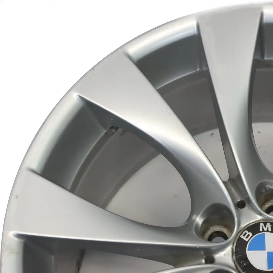 Argento Cerchio posteriore lega 20" M V-spoke 227 ET:35 11J per BMW X5 E70 con numero di parte 8037350 BMW X5 E70 Argento Cerchio posteriore lega 20" M V-spoke 227 ET:35 11J - SKU 8037350-1 - Numero di parte 8037350