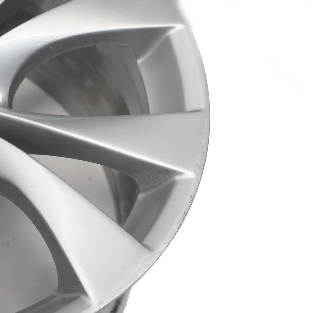 Alloy Rim 20" M V-spoke 227 ET:35 11J to BMW X5 E70 Silver Rear Wheel with Part number 8037350 BMW X5 E70 Silver Rear Wheel Alloy Rim 20" M V-spoke 227 ET:35 11J - SKU 8037350-5 - Part number 8037350