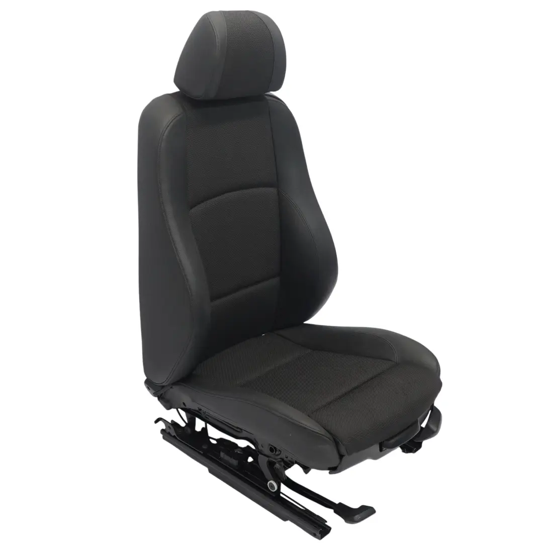 Sitz vorne links Interieur Stoff / Kunstleder Schwarz für BMW E81 Sport mit Teilenummer 8039667 BMW E81 Sport Sitz vorne links Interieur Stoff / Kunstleder Schwarz - SKU 8039667-1 - Teilenummer 8039667