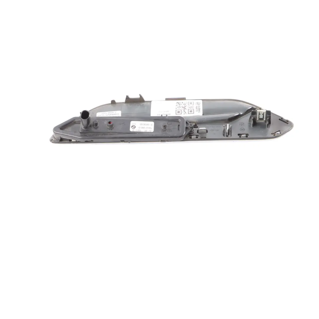 Front Fender Turn Signal Marker Right O/S Black Sapphire 475 to BMW F13 M6 with Part number 8050520 BMW F13 M6 Front Fender Turn Signal Marker Right O/S Black Sapphire 475 - SKU 8050520-BS - Part number 8050520