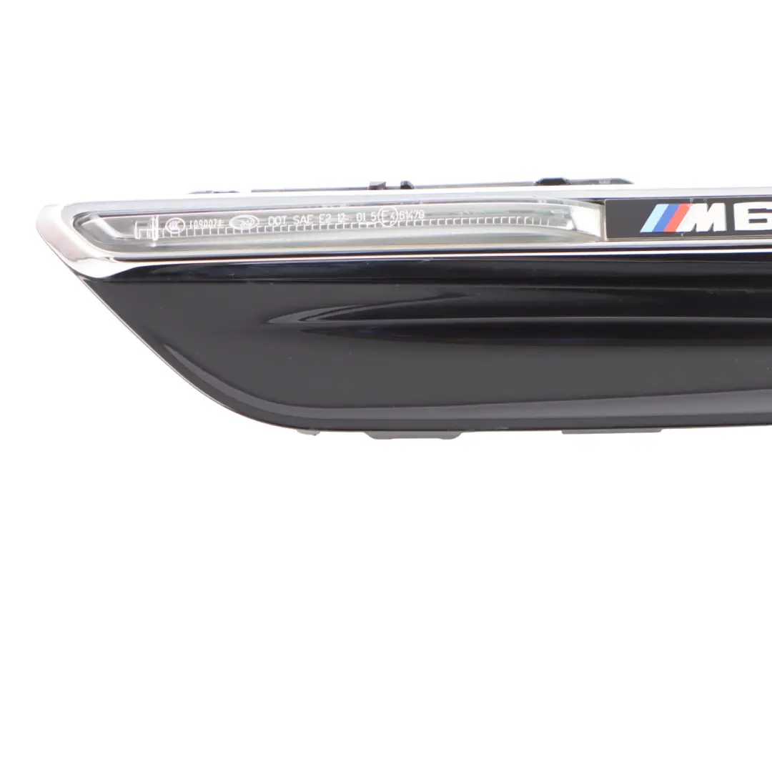 Front Fender Turn Signal Marker Right O/S Black Sapphire 475 to BMW F13 M6 with Part number 8050520 BMW F13 M6 Front Fender Turn Signal Marker Right O/S Black Sapphire 475 - SKU 8050520-BS - Part number 8050520