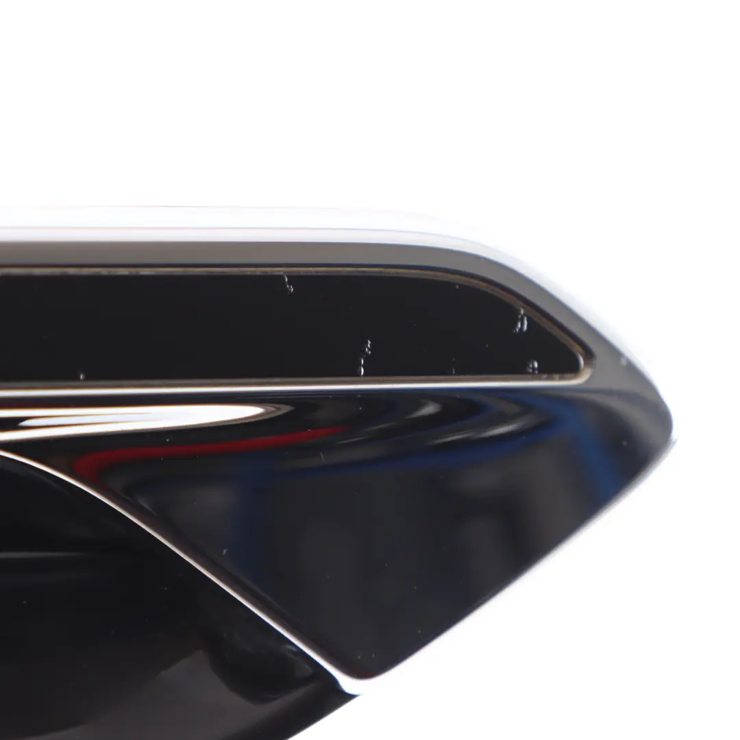 Front Fender Turn Signal Marker Right O/S Black Sapphire 475 to BMW F13 M6 with Part number 8050520 BMW F13 M6 Front Fender Turn Signal Marker Right O/S Black Sapphire 475 - SKU 8050520-BS - Part number 8050520