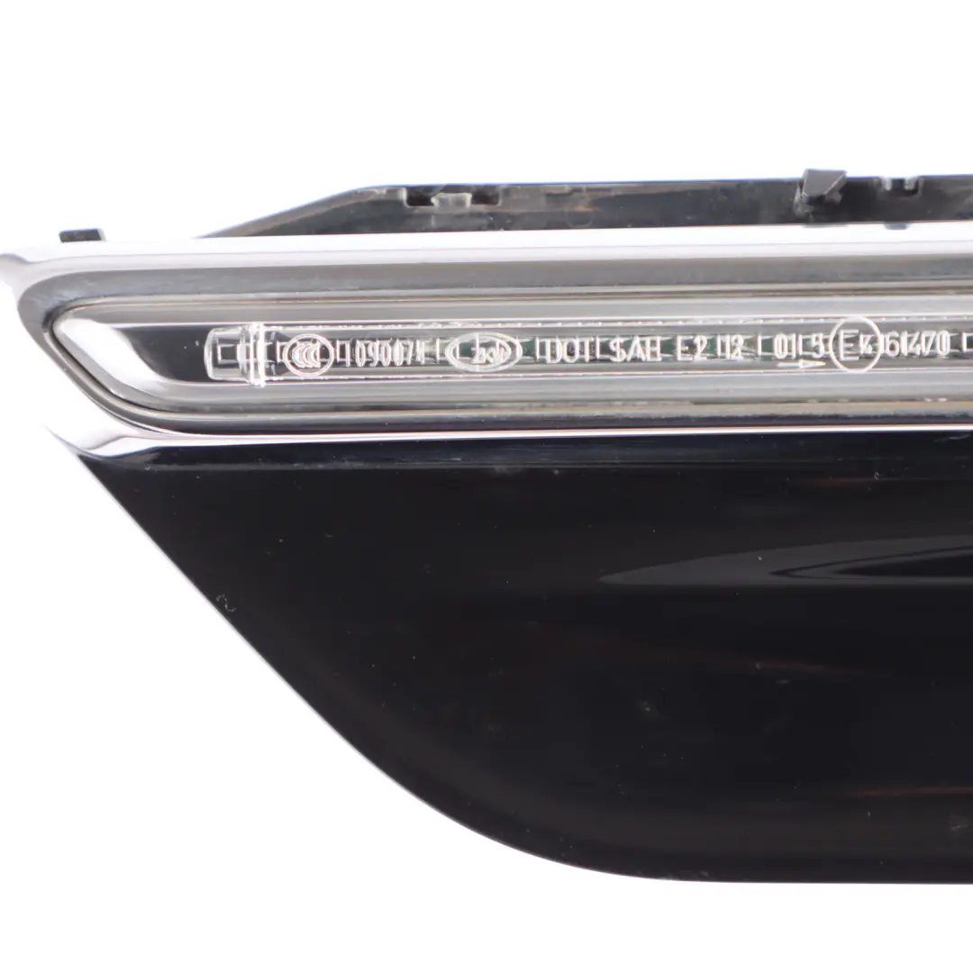 Front Fender Turn Signal Marker Right O/S Black Sapphire 475 to BMW F13 M6 with Part number 8050520 BMW F13 M6 Front Fender Turn Signal Marker Right O/S Black Sapphire 475 - SKU 8050520-BS - Part number 8050520