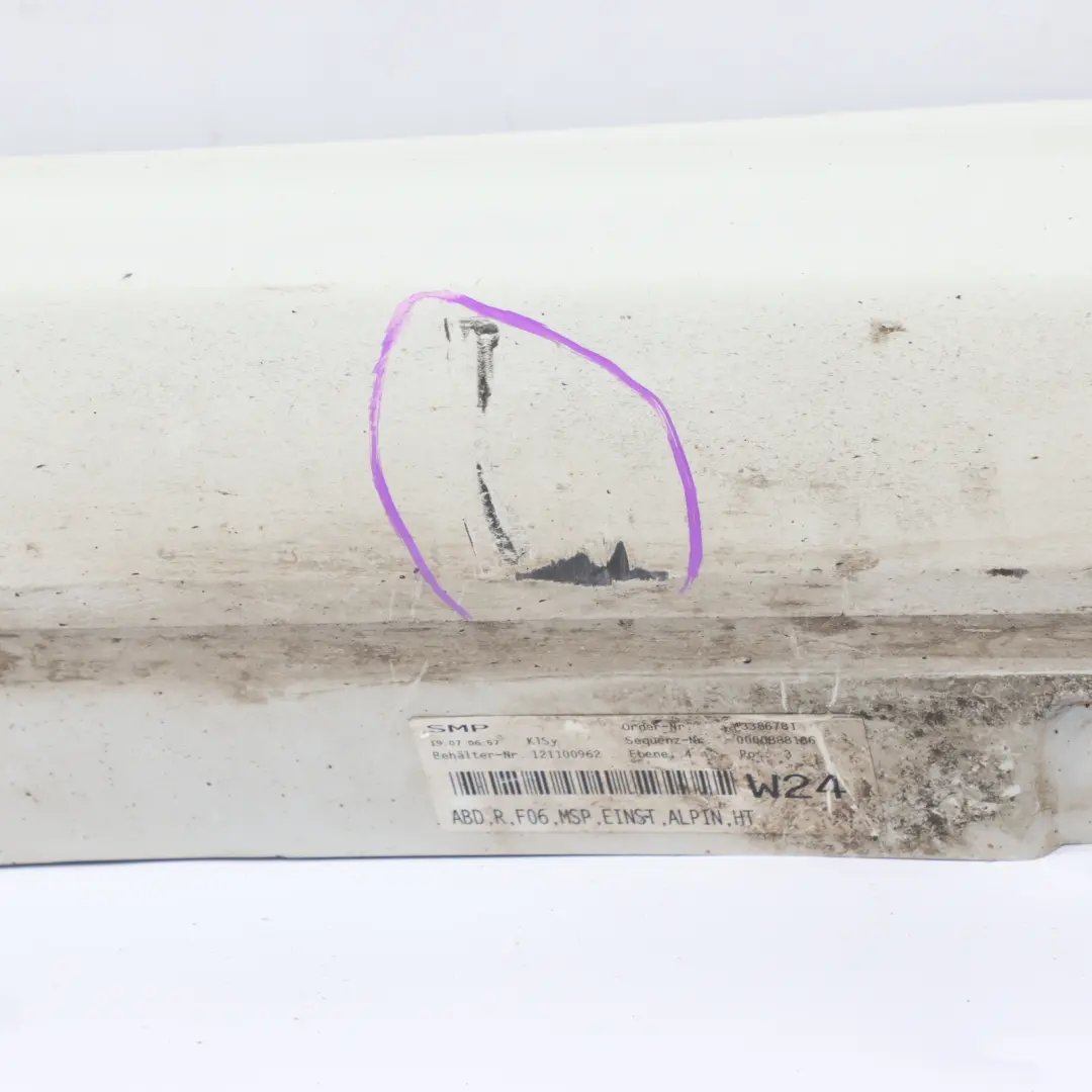 Side Skirt M Sport Sill Panel Right O/S Alpinweiss Alpine White - 300 to BMW F06 with Part number 8052656 BMW F06 Side Skirt M Sport Sill Panel Right O/S Alpinweiss Alpine White - 300 - SKU 8052656-AW - Part number 8052656