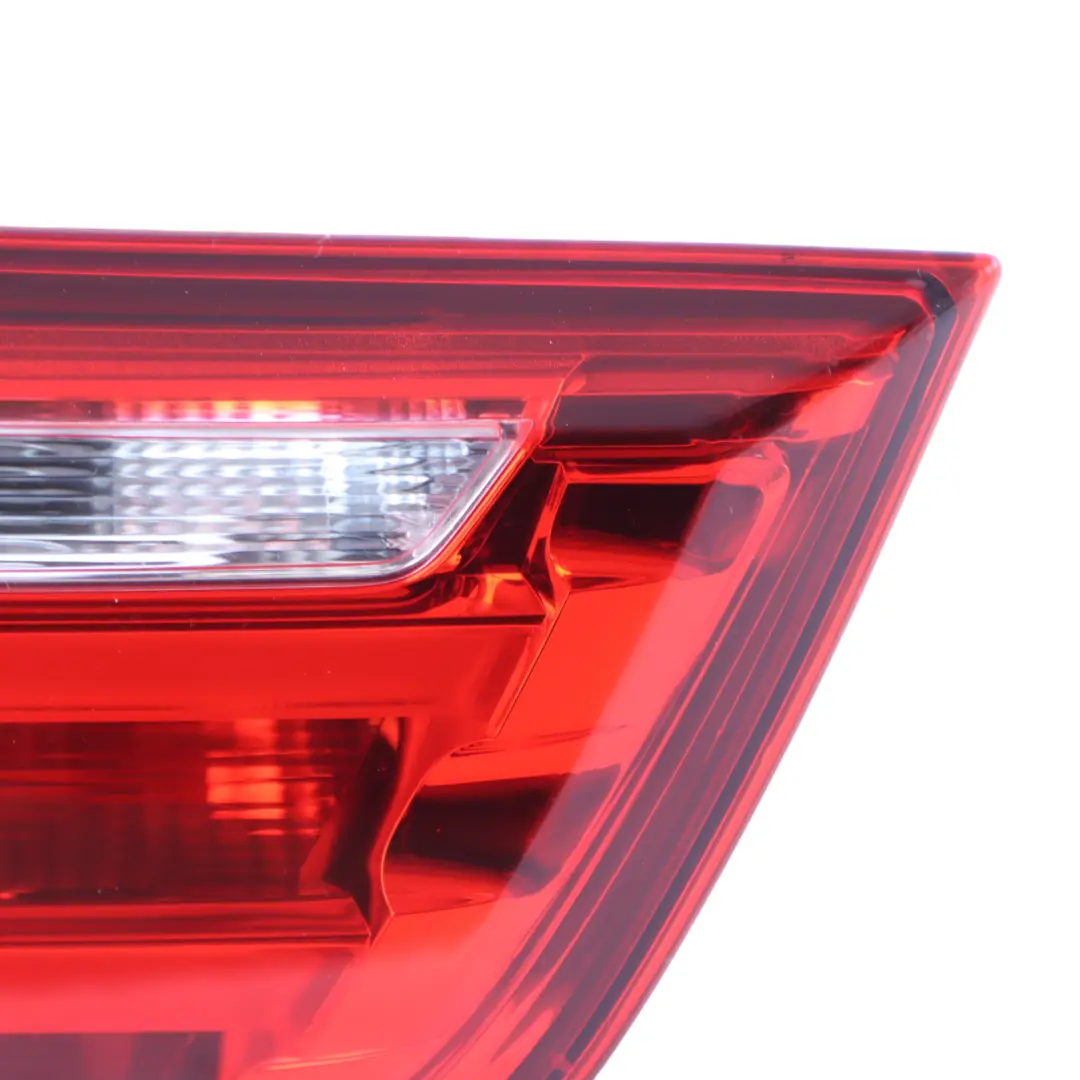 Luz Trasera Maletero Izquierda Piloto para BMW F82 M4 Coupe con número de pieza 8059655 BMW F82 M4 Coupe Luz Trasera Maletero Izquierda Piloto - SKU 8059655 - Número de pieza 8059655