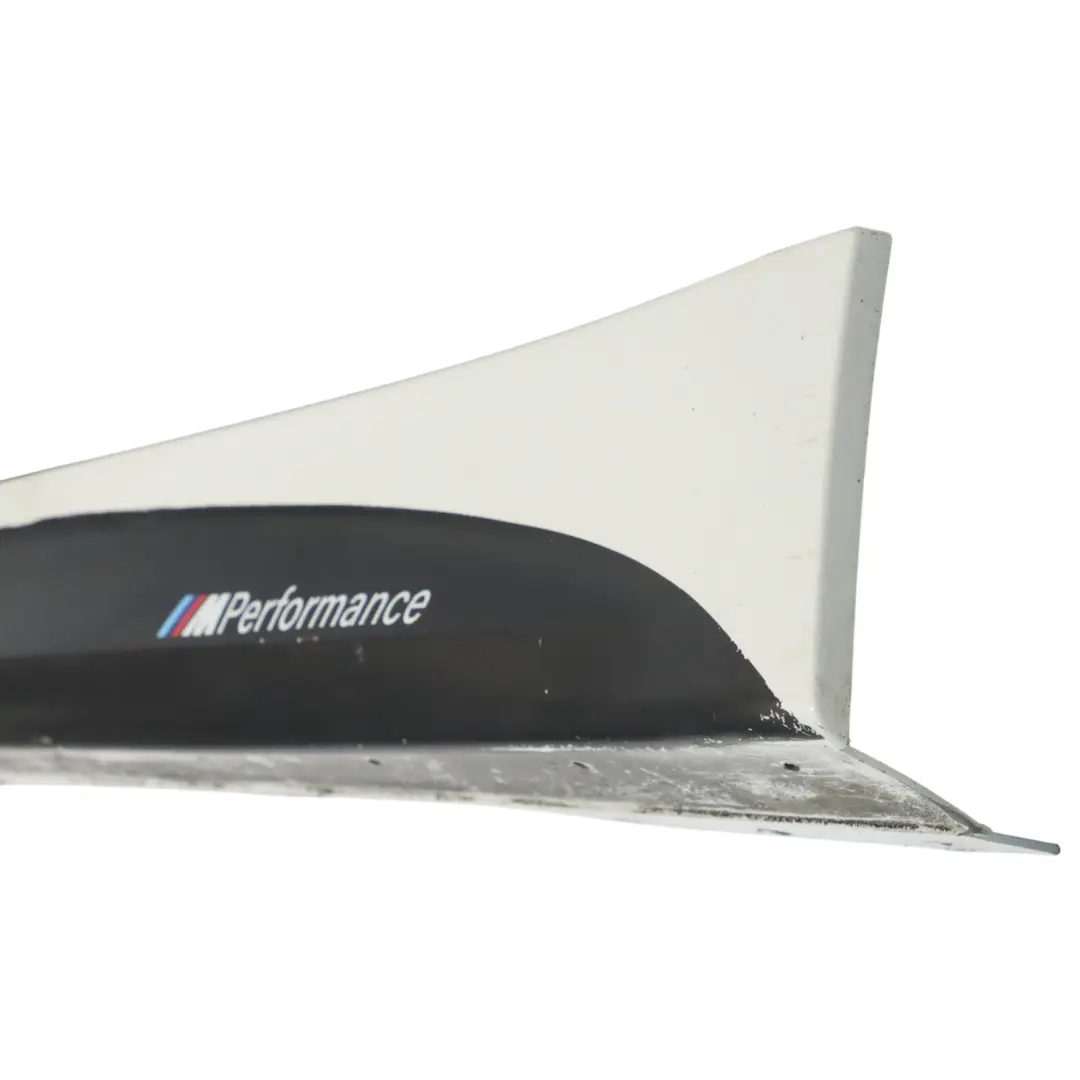 BMW F32 F33 M Sport Bande de seuil latérale gauche Alpinweiss 3 White - 300 - SKU 8060847-AW3 - Numéro de pièce 8060847