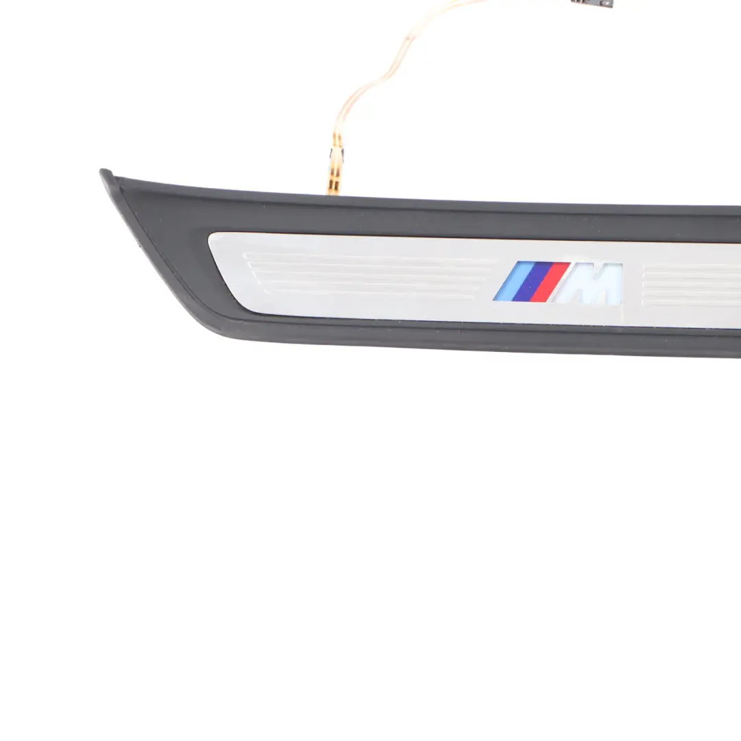 Panneau Protection D'Entrée Arrière Gauche Éclairé Pour BMW G32 M Sport pour à propos du numéro de pièce 8065119 Panneau Protection D'Entrée Arrière Gauche Éclairé Pour BMW G32 M Sport - SKU 8065119 - Numéro de pièce 8065119