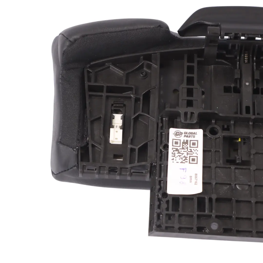 Appui cuisses siège BMW X3 M F97 F92 M8 Housse siège avant cuir noir mérinos pour à propos du numéro de pièce 8067162 Appui cuisses siège BMW X3 M F97 F92 M8 Housse siège avant cuir noir mérinos - SKU 8067162 - Numéro de pièce 8067162