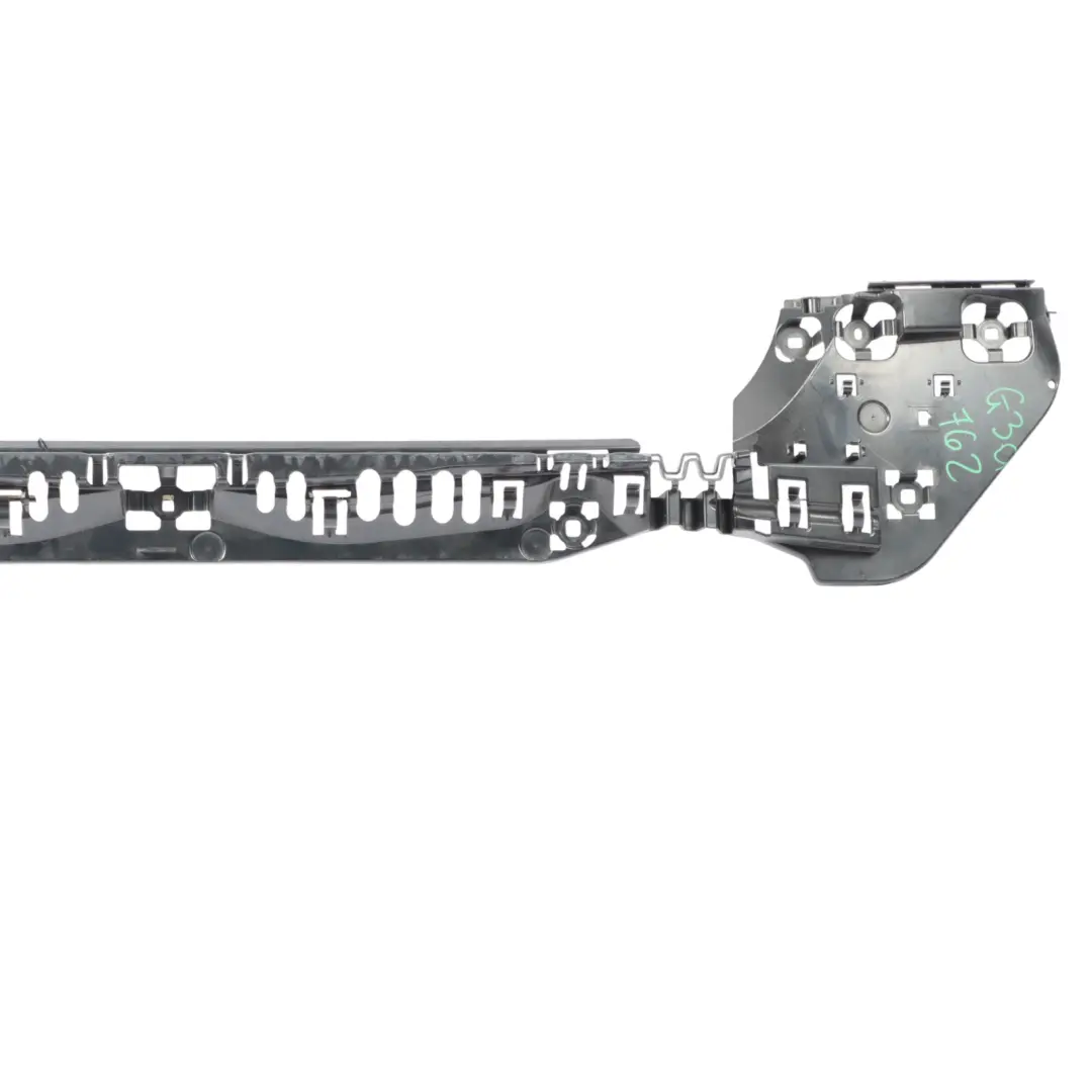 Guía Parachoques Trasero BMW G30 F90 M5 Soporte Central Montaje M Sport para con número de pieza 8067762 Guía Parachoques Trasero BMW G30 F90 M5 Soporte Central Montaje M Sport - SKU 8067762 - Número de pieza 8067762