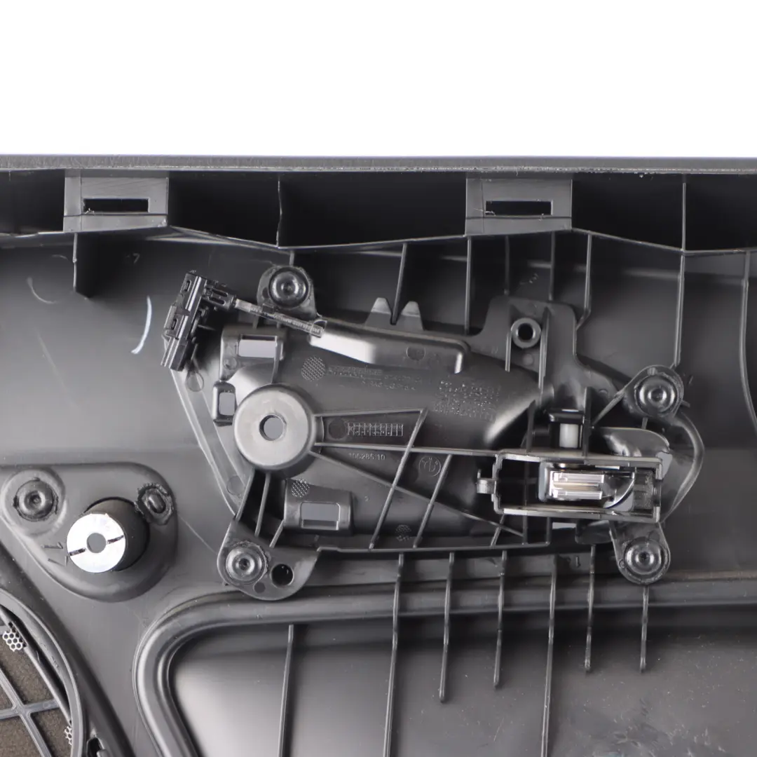 Door Card Front Left N/S Door Lining Panel Leather Black to BMW F22 with Part number 8070073 BMW F22 Door Card Front Left N/S Door Lining Panel Leather Black - SKU 8070073 - Part number 8070073