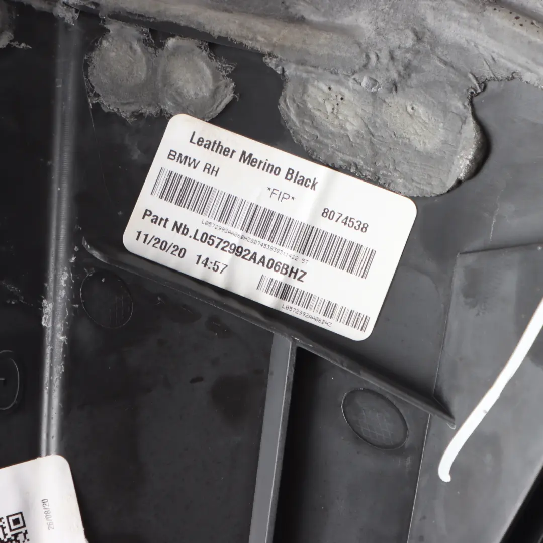 Osłona Boczek Tylnej Kanapy Prawy Tył Czarna Skóra do BMW X4 G02 o numerze 8074538 BMW X4 G02 Osłona Boczek Tylnej Kanapy Prawy Tył Czarna Skóra - SKU 8074538 - Numer Części 8074538