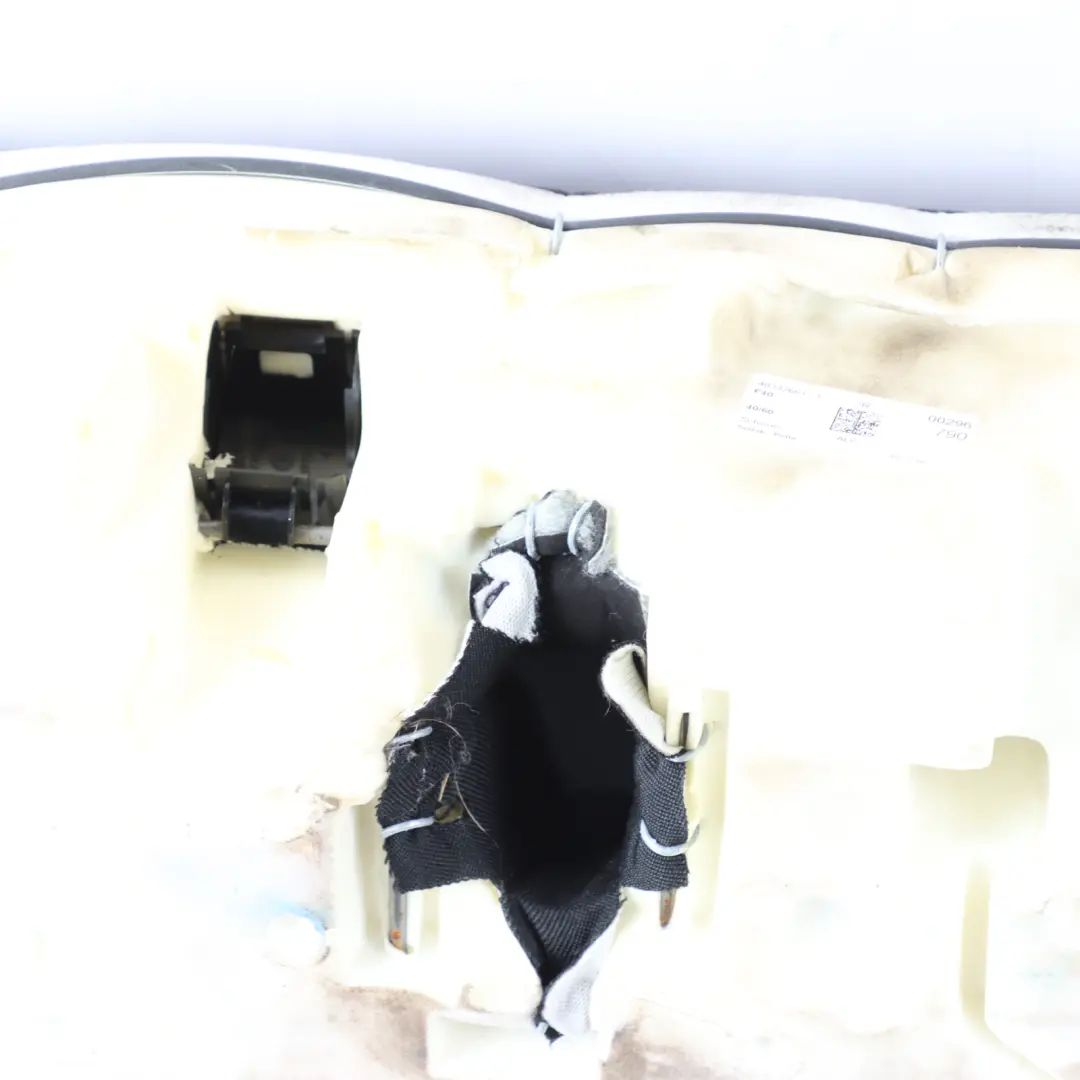 Banquette Arrière Intérieur En Tissu Trigon Alcantara Noir pour BMW F40 à propos du numéro de pièce 8096834 BMW F40 Banquette Arrière Intérieur En Tissu Trigon Alcantara Noir - SKU 8096834 - Numéro de pièce 8096834