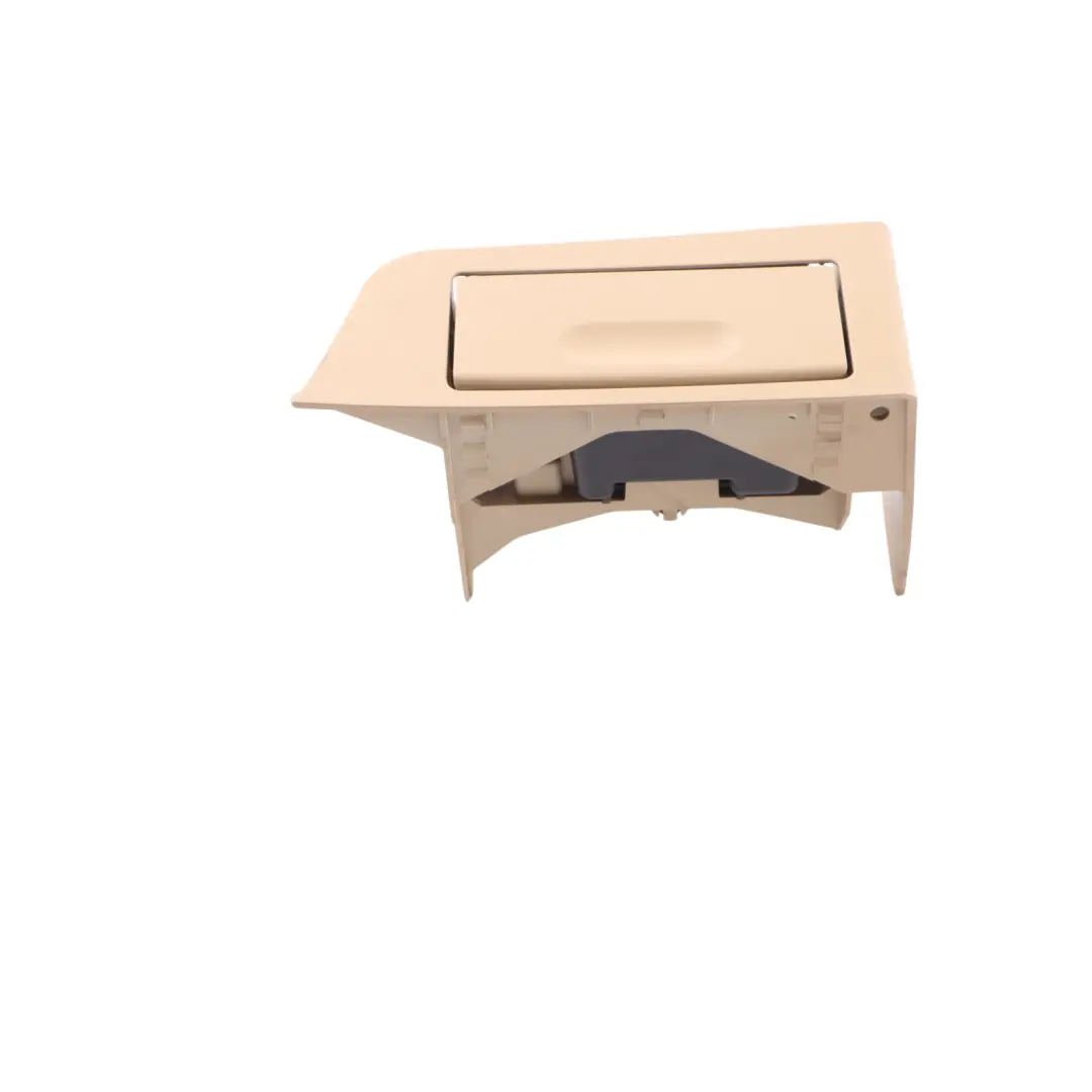 Cendrier de carte de porte BMW E60 E61 Couvercle de la arrière droite pour à propos du numéro de pièce 8208234 Cendrier de carte de porte BMW E60 E61 Couvercle de la arrière droite - SKU 7079402 - Numéro de pièce 8208234