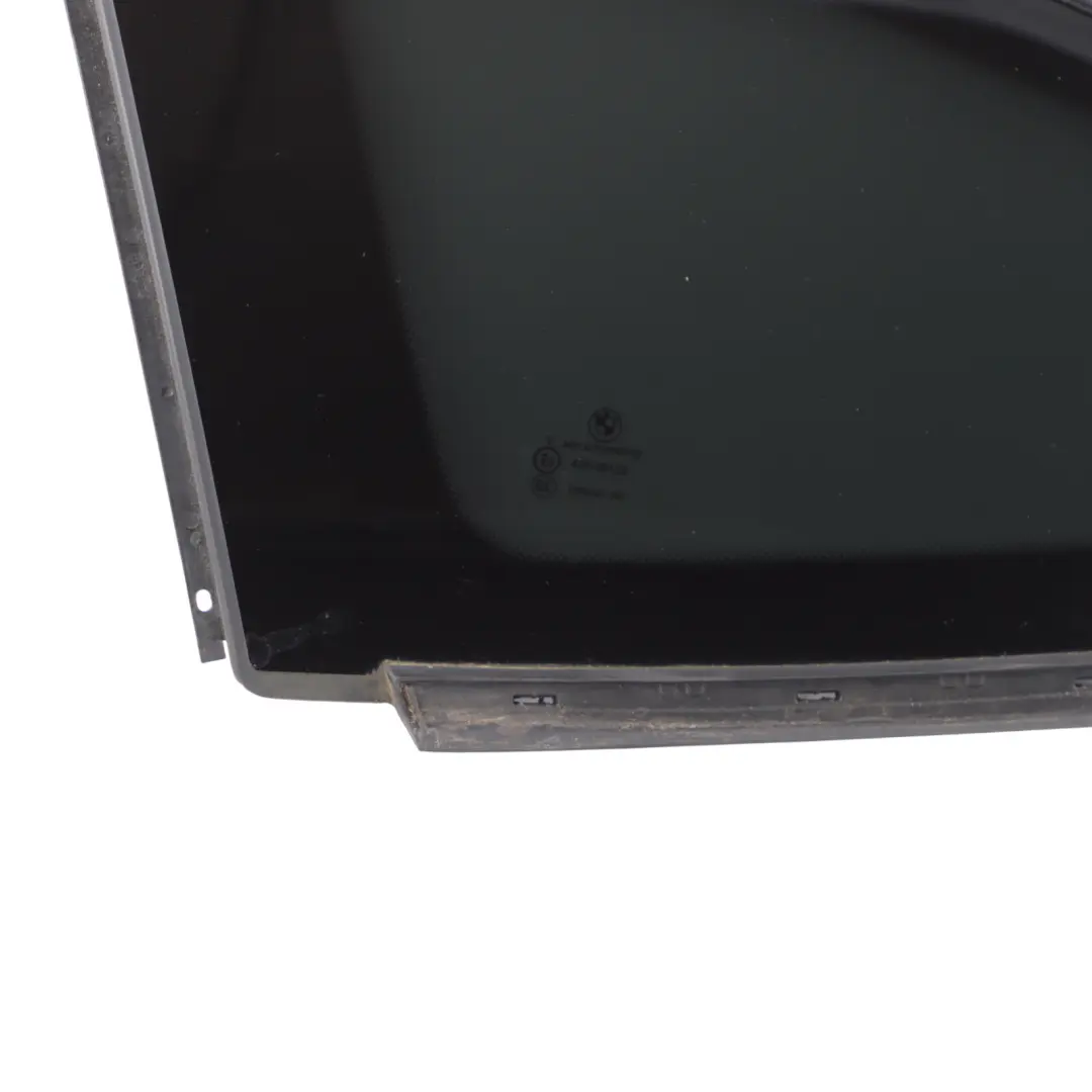 Quarter Side Triangle Window Glass Fixed Left N/S to BMW G32 Rear with Part number 8495577 BMW G32 Rear Quarter Side Triangle Window Glass Fixed Left N/S - SKU 8495577 - Part number 8495577