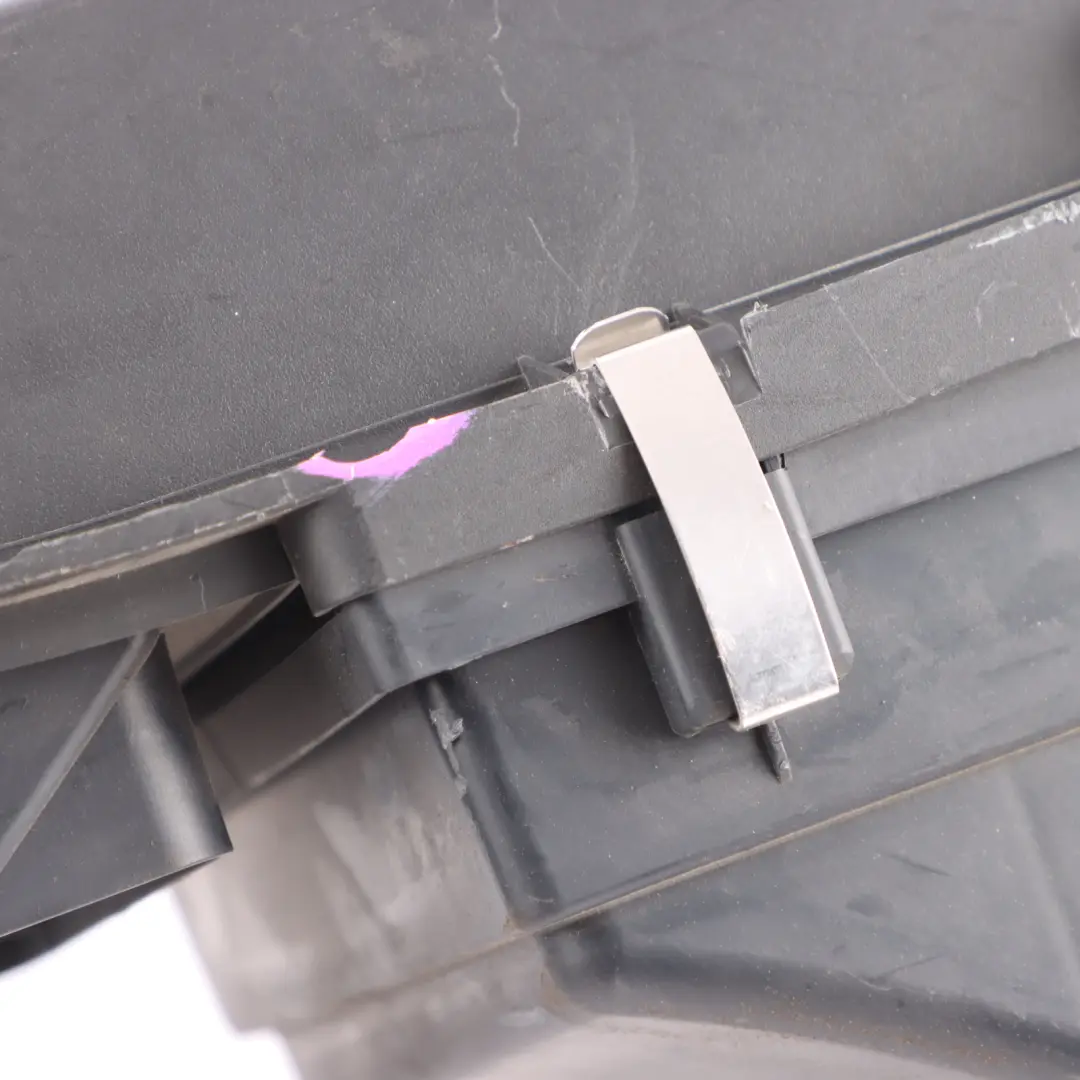 BMW F20 F21 F30 LCI B37 B47 Couvercle Silencieux Boîte Filtre Air - SKU 8578649-3 - Numéro de pièce 8578649