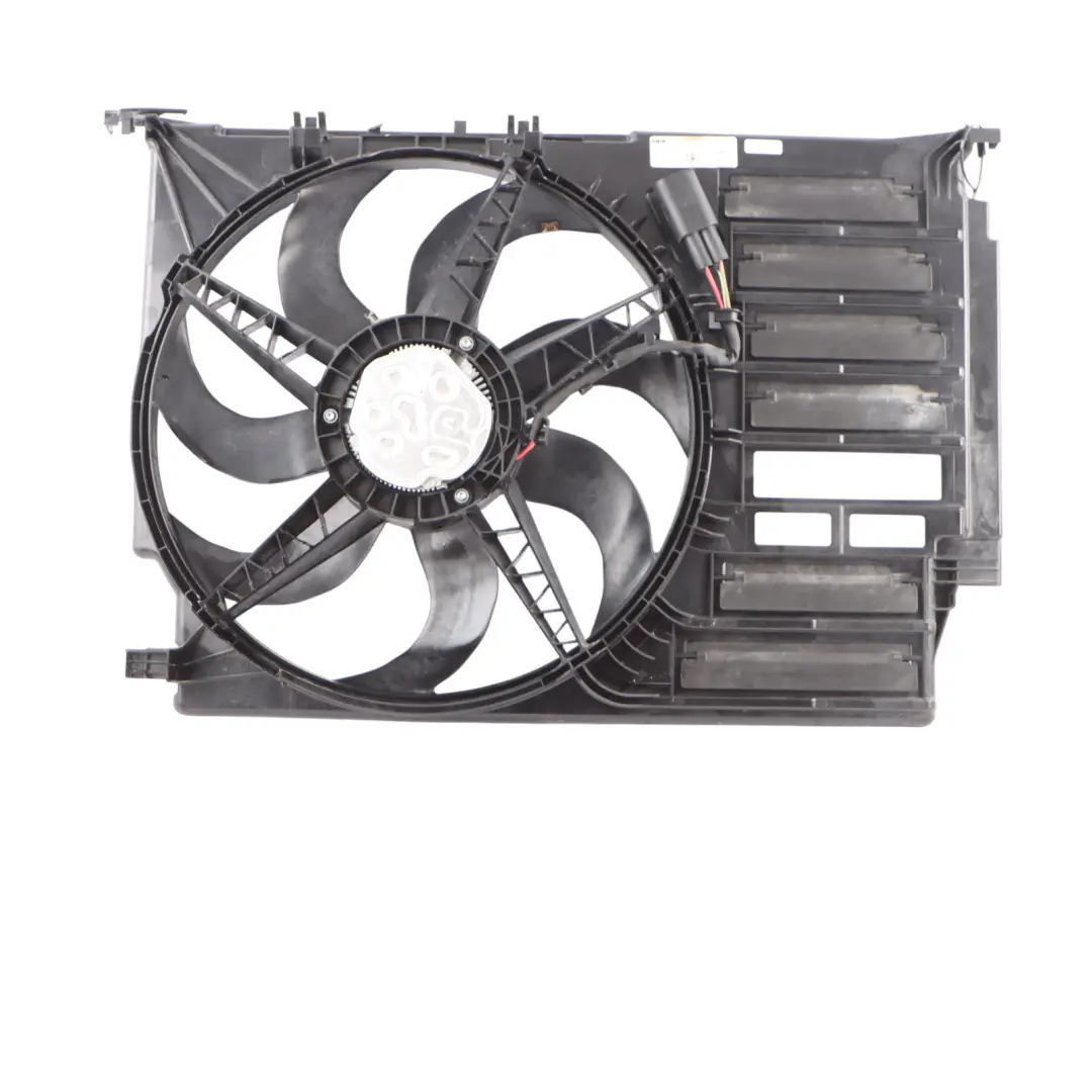 Cooling Radiator Fan Motor 400W Diesel to BMW X1 F48 Mini F54 F60 Engine with Part number 8596240 BMW X1 F48 Mini F54 F60 Engine Cooling Radiator Fan Motor 400W Diesel - SKU 8596240 - Part number 8596240