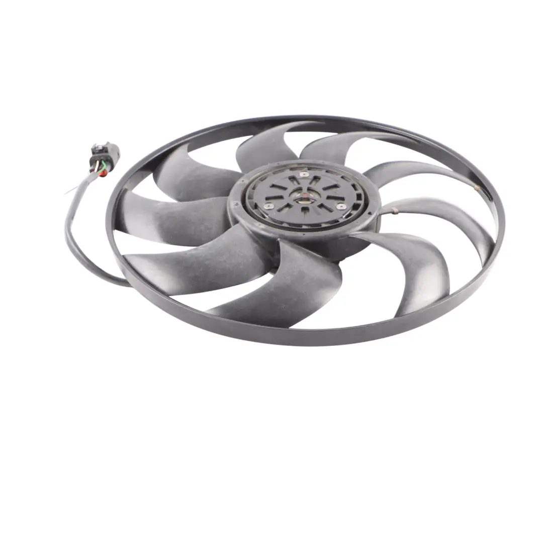  Fan Motor BMW G30 G32 Cooling Radiator Fan Engine 600W Diesel - SKU 8655846 - Part number 8655846