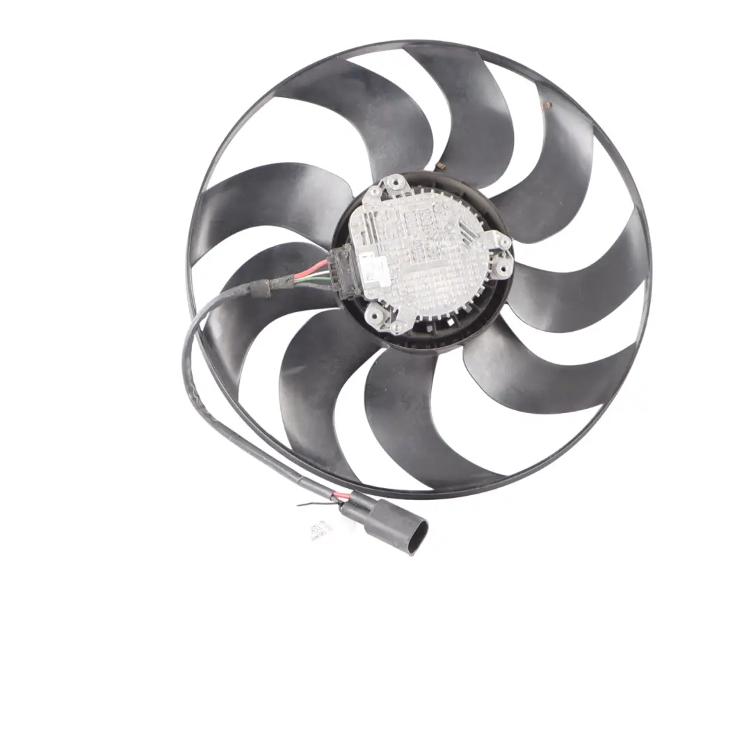 Fan Motor BMW G30 G32 Cooling Radiator Fan Engine 600W Diesel to with Part number 8655846 Fan Motor BMW G30 G32 Cooling Radiator Fan Engine 600W Diesel - SKU 8655846 - Part number 8655846