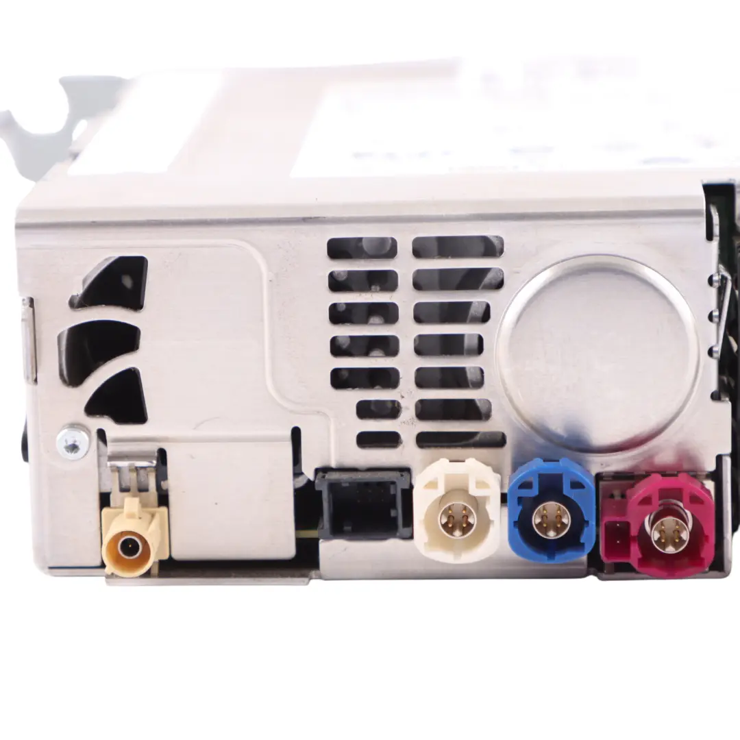 Stereo Radio BMW F21 F30 LCI G30 X1 F48 X3 G01 CD Player MP3 Head Unit to with Part number 8734824 Stereo Radio BMW F21 F30 LCI G30 X1 F48 X3 G01 CD Player MP3 Head Unit - SKU 8734824 - Part number 8734824