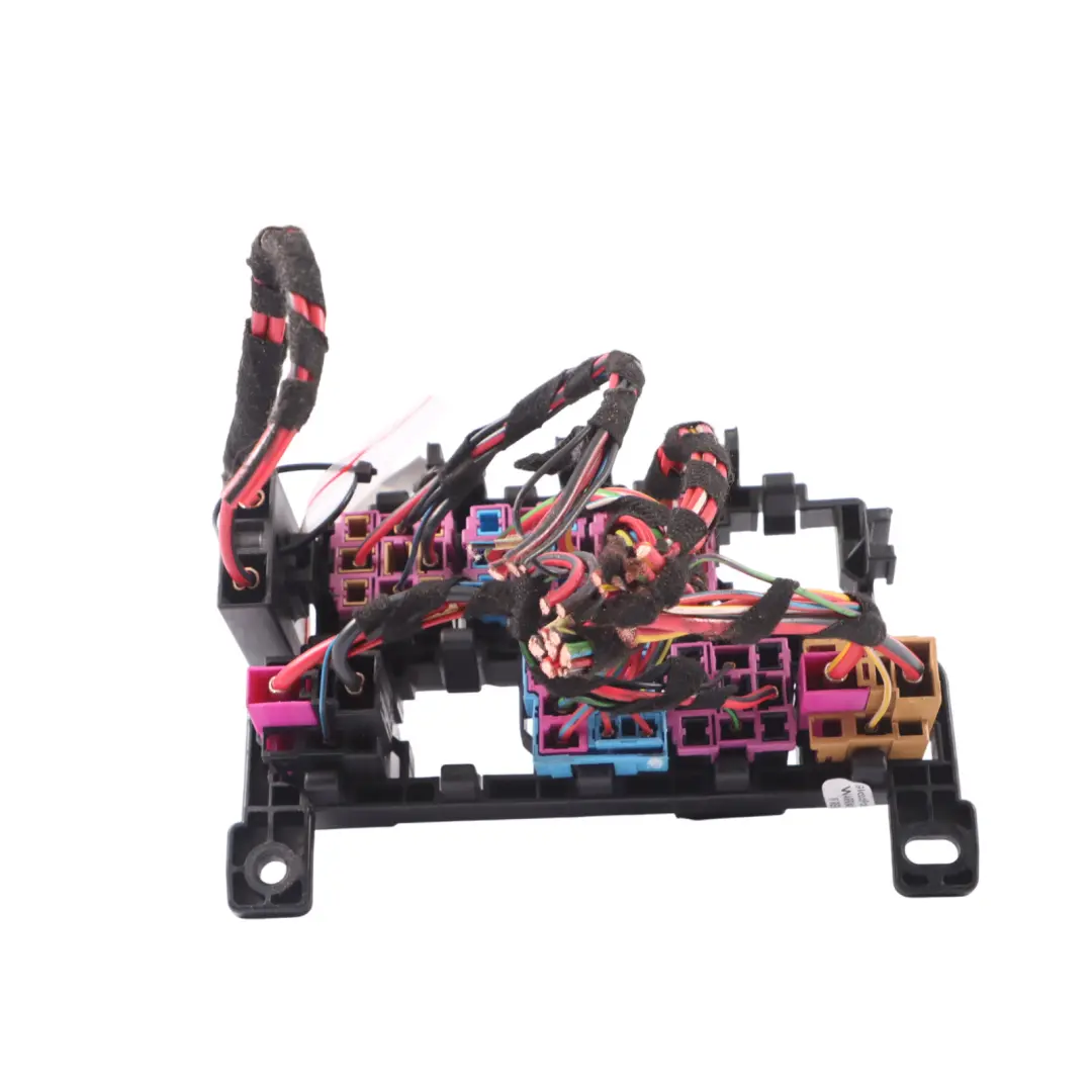 Fuse Relay Box Module Unit Holder Bracket to Audi A6 C6 with Part number 8A0937530 Audi A6 C6 Fuse Relay Box Module Unit Holder Bracket - SKU 8A0937530 - Part number 8A0937530