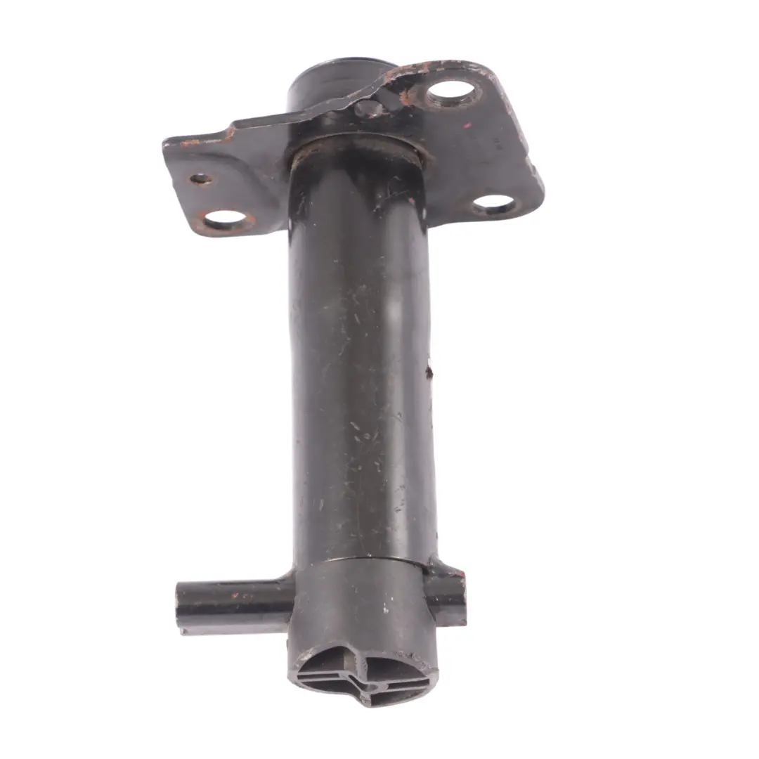 Support de pare chocs avant renforcement gauche pour Audi A4 B7 à propos du numéro de pièce 8E0807133C Audi A4 B7 Support de pare chocs avant renforcement gauche - SKU 8E0807133C - Numéro de pièce 8E0807133C