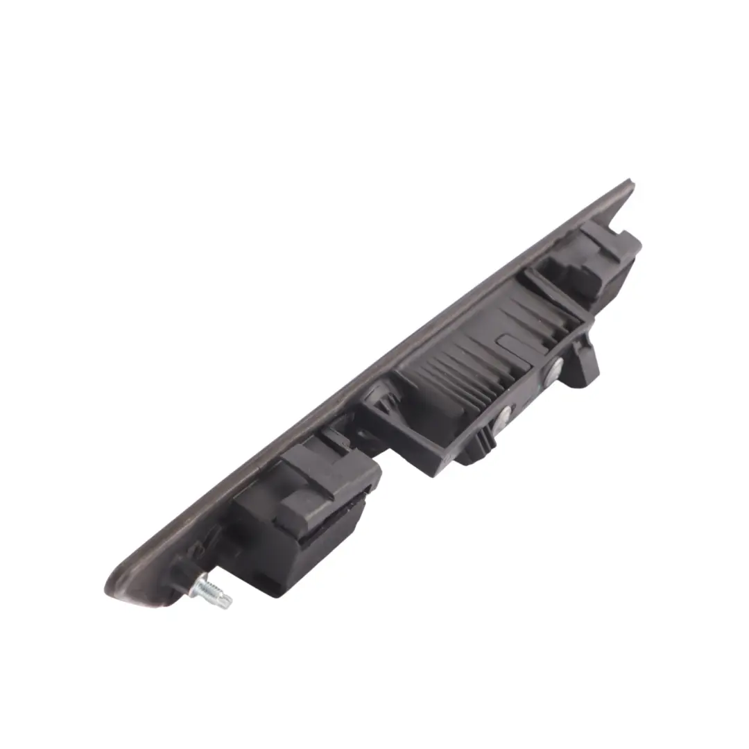 Audi A3 8V Cabrio Manija Embellecedor Panel Placa Luz - SKU 8E0827574F - Número de pieza 8E0827574F
