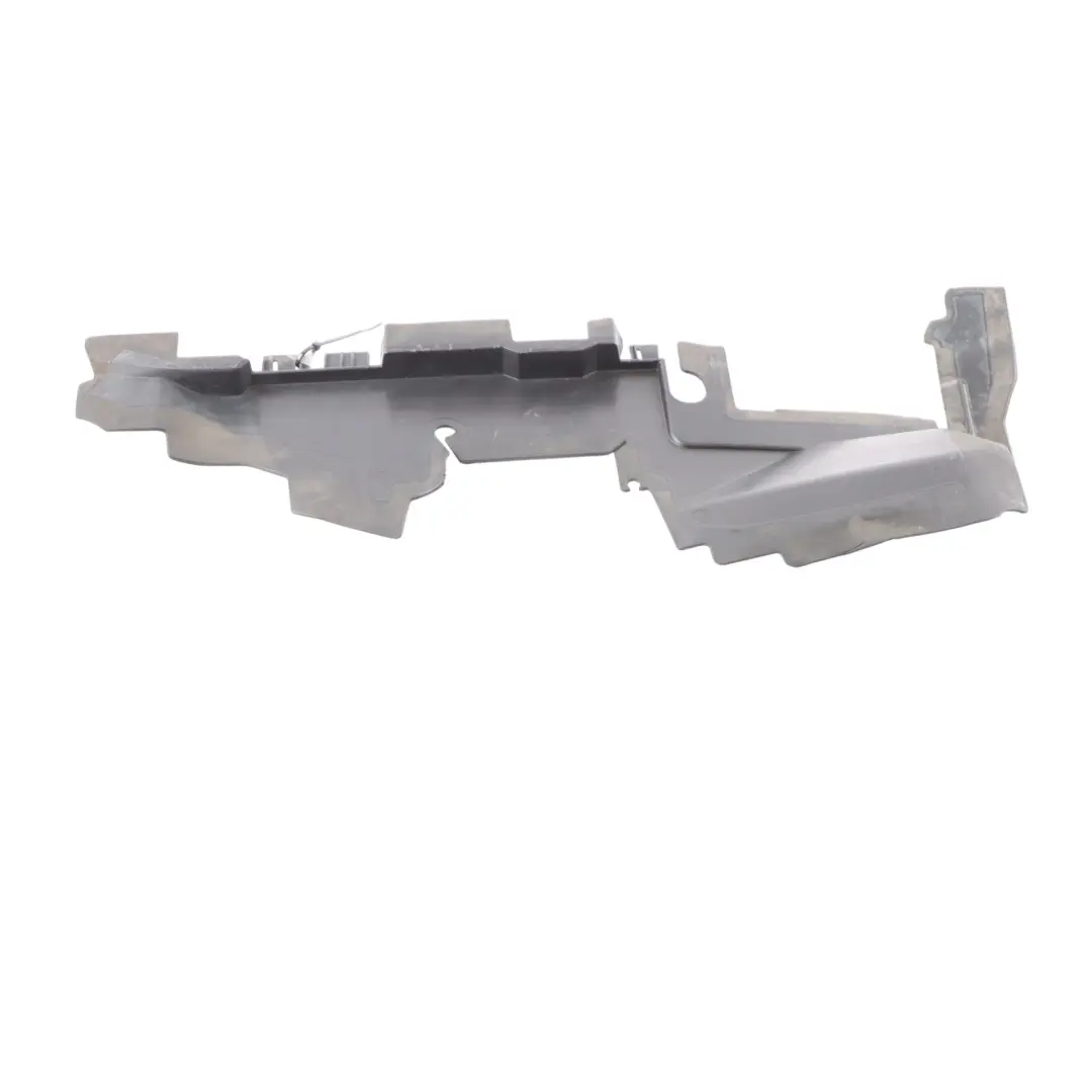 Guide Right O/S Coolant Radiator to Audi RS4 B8 Avant 4.2 Petrol FSI Air with Part number 8K0121284R Audi RS4 B8 Avant 4.2 Petrol FSI Air Guide Right O/S Coolant Radiator - SKU 8K0121284R - Part number 8K0121284R