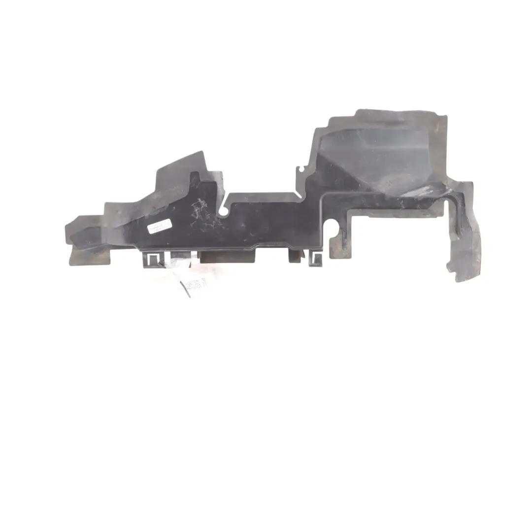 Guide Right O/S Coolant Radiator to Audi RS4 B8 Avant 4.2 Petrol FSI Air with Part number 8K0121284R Audi RS4 B8 Avant 4.2 Petrol FSI Air Guide Right O/S Coolant Radiator - SKU 8K0121284R - Part number 8K0121284R