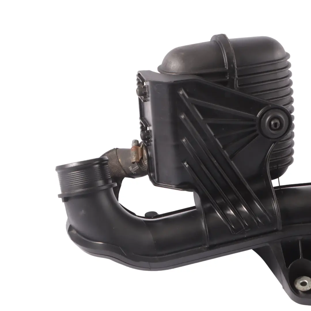 Audi Q5 Intercooler Tuyau d'admission d'air de suralimentation - SKU 8K0145673AJ - Numéro de pièce 8K0145673AJ