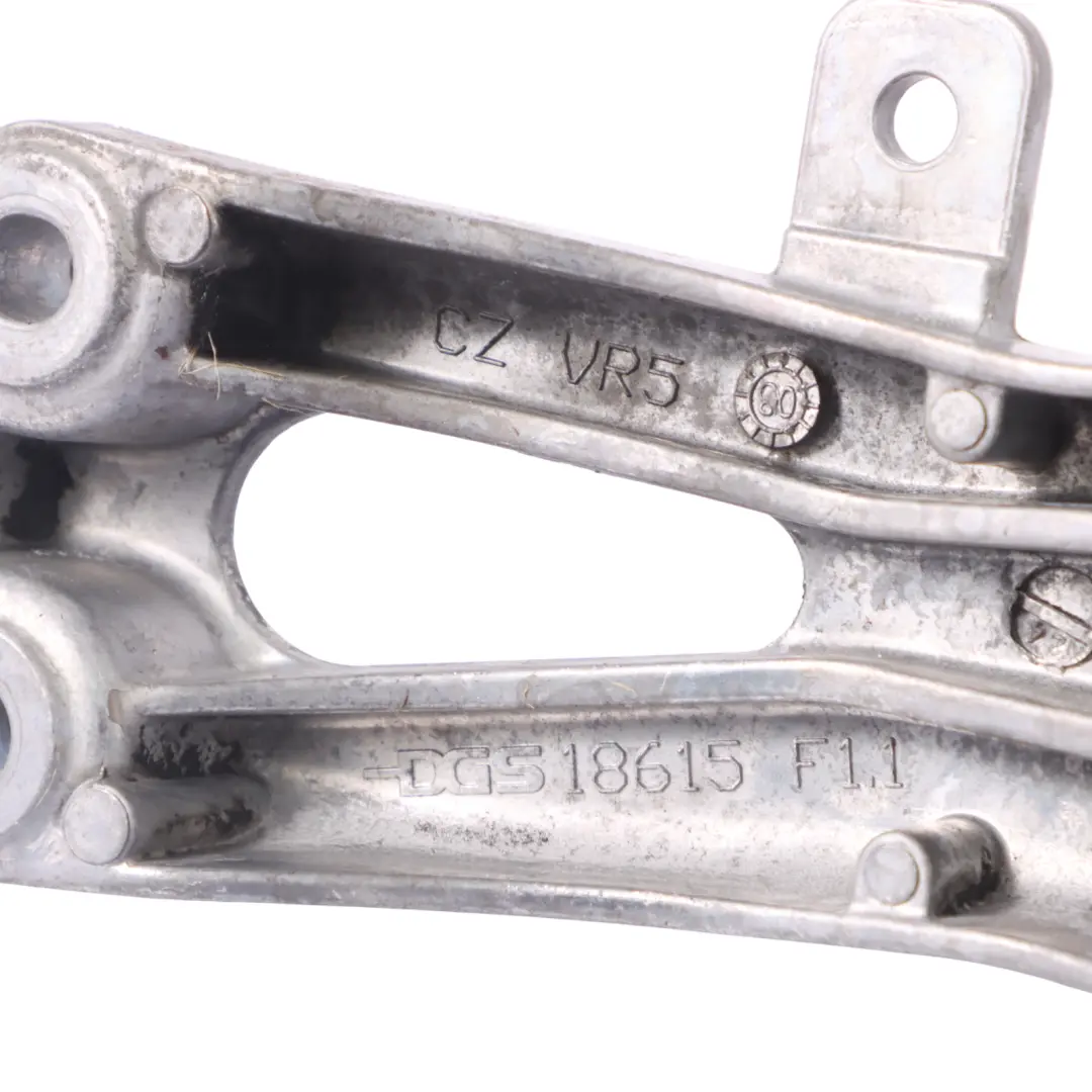 Mount Bracket Support Right O/S 3.0 TDI to Audi A5 8T A4 B8 Engine with Part number 8K0199308BH Audi A5 8T A4 B8 Engine Mount Bracket Support Right O/S 3.0 TDI - SKU 8K0199308BH - Part number 8K0199308BH