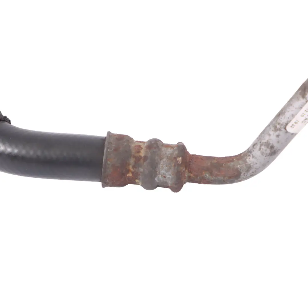 Tubo olio Audi A4 B8 A5 8T 2.0 TDI Linea di raffreddamento del cambio automatico per con numero di parte 8K0317825AC Tubo olio Audi A4 B8 A5 8T 2.0 TDI Linea di raffreddamento del cambio automatico - SKU 8K0317825AC - Numero di parte 8K0317825AC