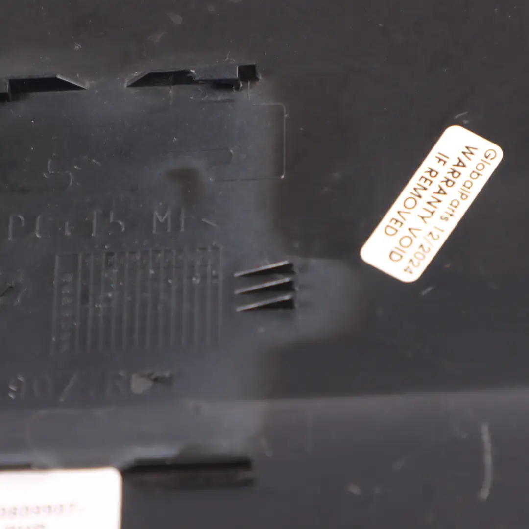 Audi A4 B8 Capuchon de trappe à carburant noir fantôme - Z9Y 8K0809907 - SKU 8K0809907-PHB - Numéro de pièce 8K0809907-PHB