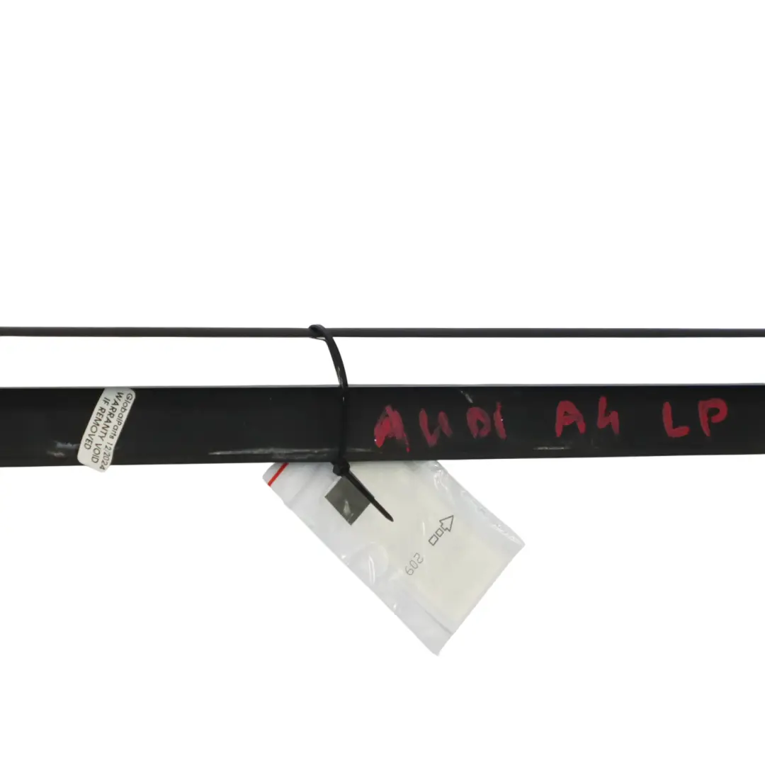Audi A4 B8 Joint de vitre avant Porte gauche Joint d'étanchéité - SKU 8K0853283H - Numéro de pièce 8K0853283H