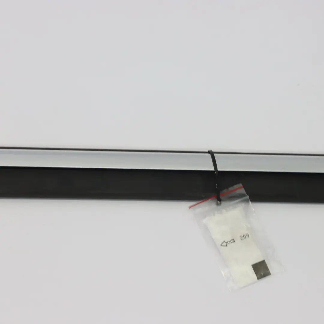 Audi A4 B8 Vordere Tür Verkleidung äußere Wetterschutzleiste Links - SKU 8K0853283J - Teilenummer 8K0853283J