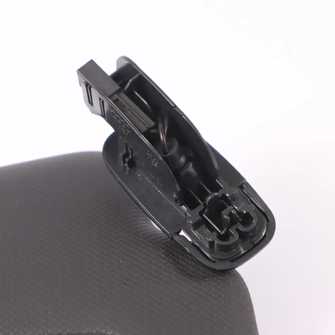 Audi A4 B8 pare soleil gauche panneau miroir noir - SKU 8K0857551P - Numéro de pièce 8K0857551P