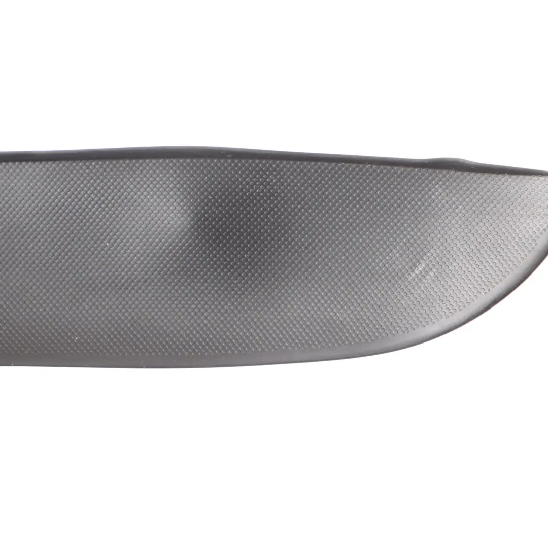 Audi A4 B8 Door Card Tray Rubber Insert Mat Covering Left - SKU 8K0868133 - Número de pieza 8K0868133