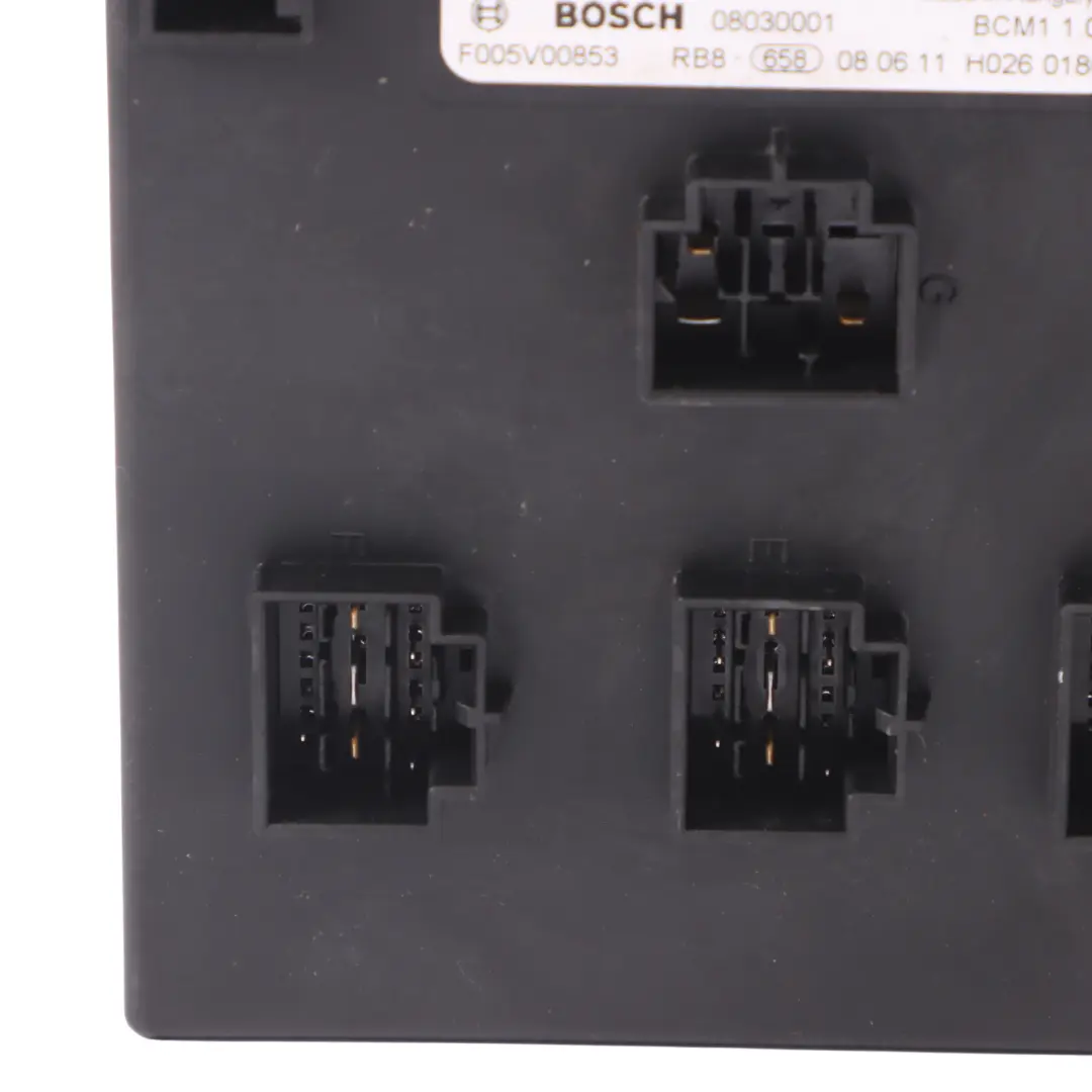 Body Control Comfort Unit Module Unit ECU to Audi A4 B8 A5 8T with Part number 8K0907063M Audi A4 B8 A5 8T Body Control Comfort Unit Module Unit ECU - SKU 8K0907063M - Part number 8K0907063M