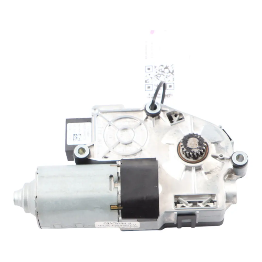 Silnik Silniczek Szyberdachu do Audi RS4 B8 o numerze 8K0959591B Audi RS4 B8 Silnik Silniczek Szyberdachu - SKU 8K0959591B - Numer Części 8K0959591B