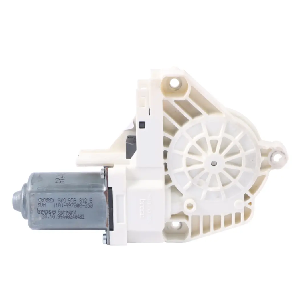 Meccanismo Regolatore Motore Lunotto Destro per Audi A6 C6 con numero di parte 8K0959812B Audi A6 C6 Meccanismo Regolatore Motore Lunotto Destro - SKU 8K0959812B - Numero di parte 8K0959812B