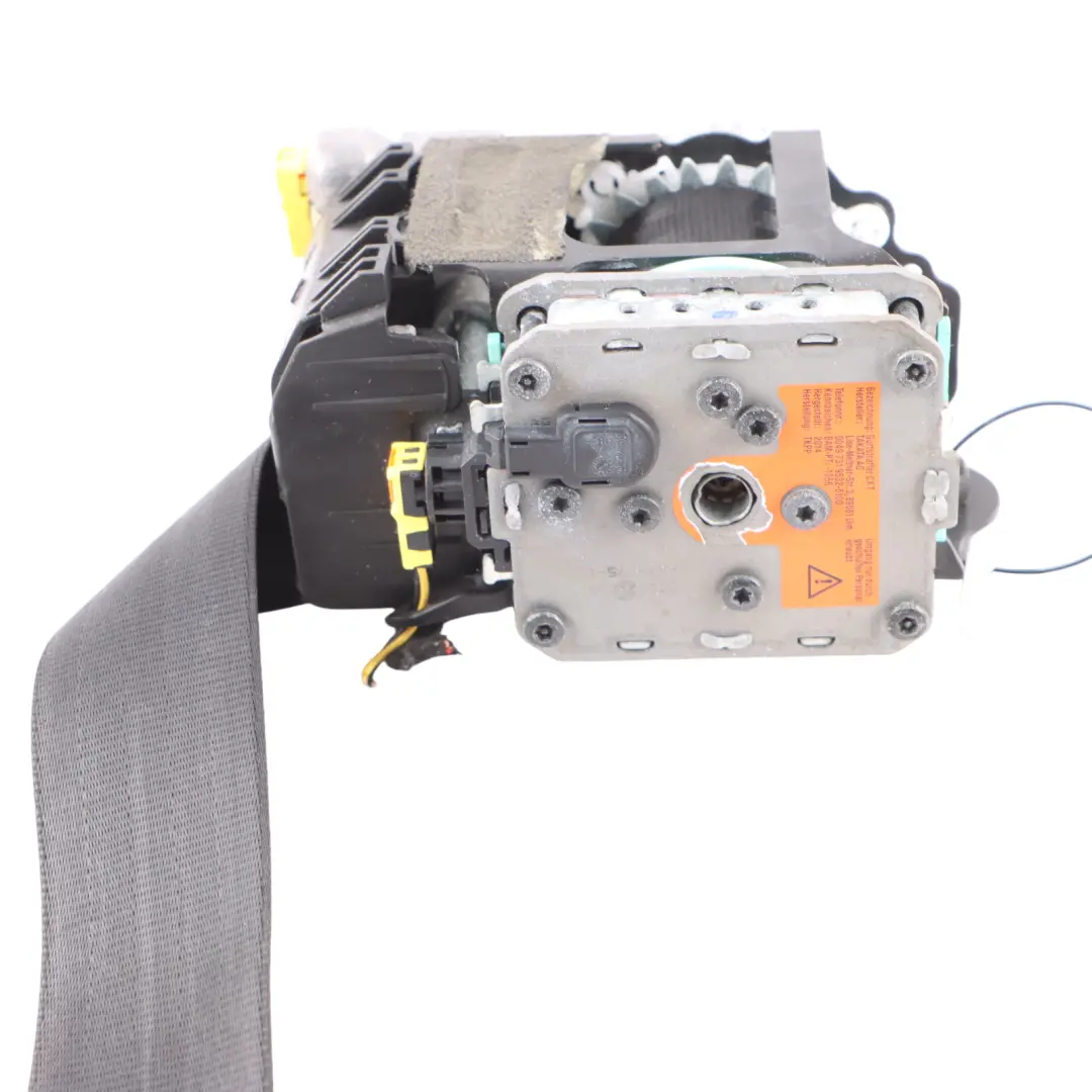 Belt Front Right O/S Seatbelt Black to Audi RS4 B8 Seat with Part number 8K1857706AJ Audi RS4 B8 Seat Belt Front Right O/S Seatbelt Black - SKU 8K1857706AJ - Part number 8K1857706AJ