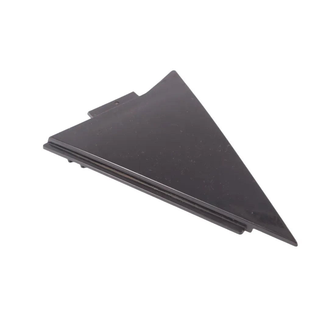 Garniture du couvercle Porte Arrière Gauche pour Audi A4 A8 à propos du numéro de pièce 8K5853273Q Audi A4 A8 Garniture du couvercle Porte Arrière Gauche - SKU 8K5853273Q - Numéro de pièce 8K5853273Q