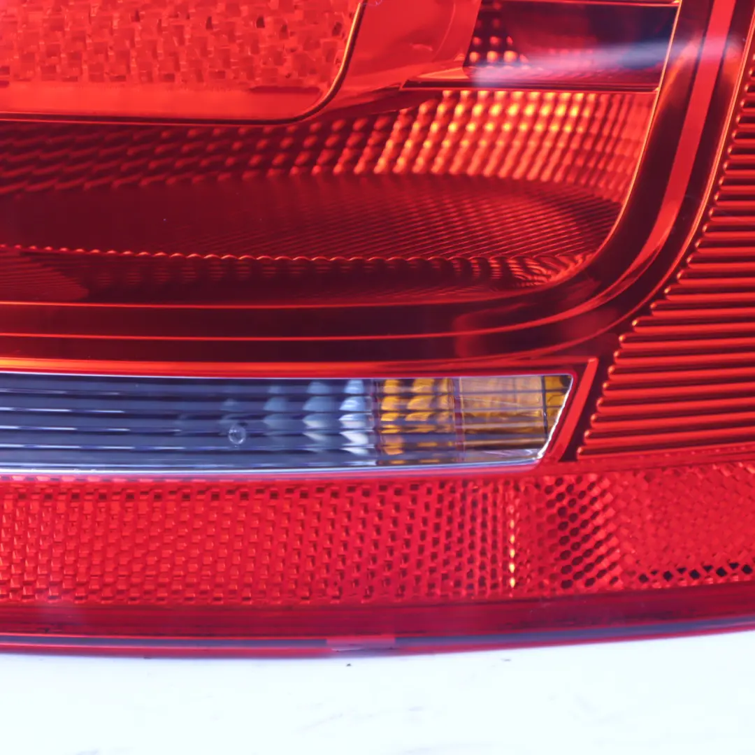 panneau latéral du feu arrière droit pour Audi A4 B8 Saloon à propos du numéro de pièce 8K5945096D Audi A4 B8 Saloon panneau latéral du feu arrière droit - SKU 8K5945096D-1 - Numéro de pièce 8K5945096D