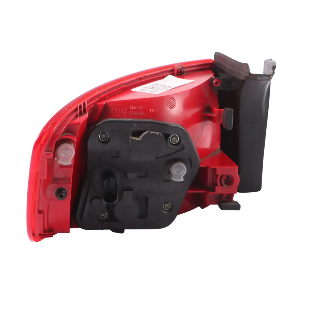 panneau latéral du feu arrière droit pour Audi A4 B8 Saloon à propos du numéro de pièce 8K5945096D Audi A4 B8 Saloon panneau latéral du feu arrière droit - SKU 8K5945096D-1 - Numéro de pièce 8K5945096D