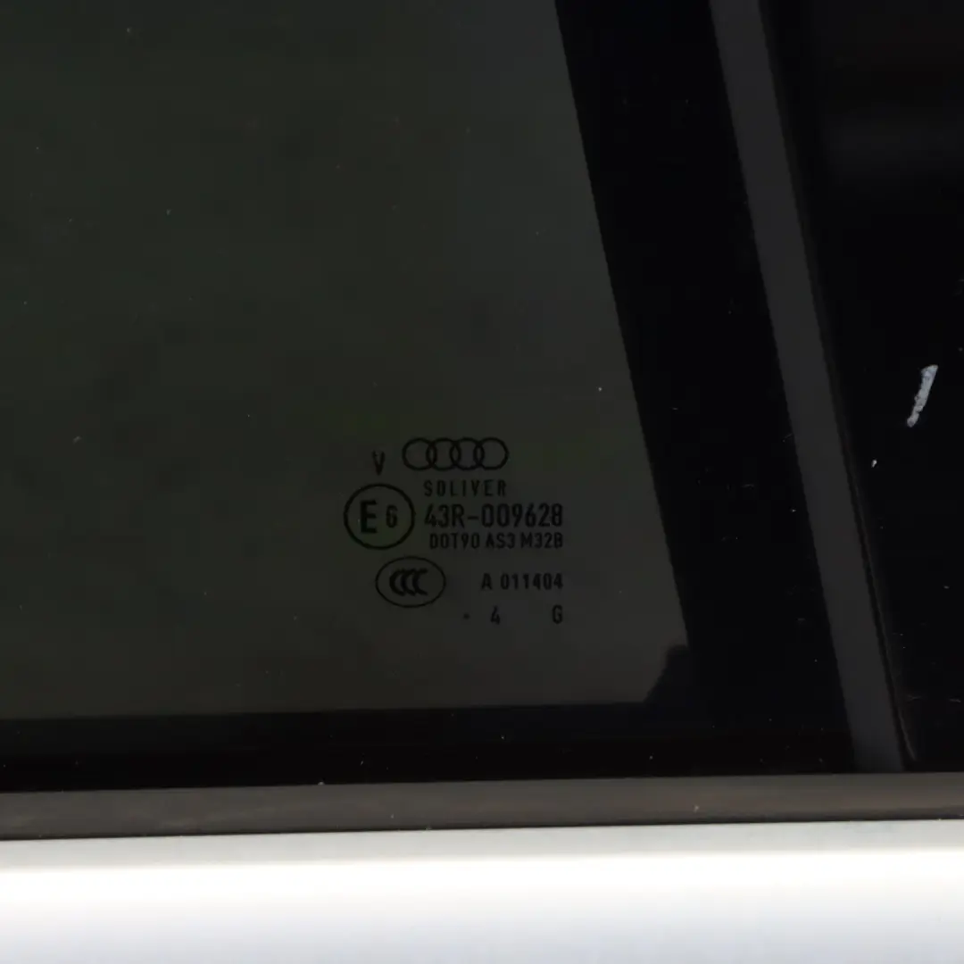 Audi RS4 A8 Avant Puerta Trasera Izquierda Misano Red Pearl Rojo - Z3M - SKU 8K9833052E-MRE - Número de pieza 8K9833052E