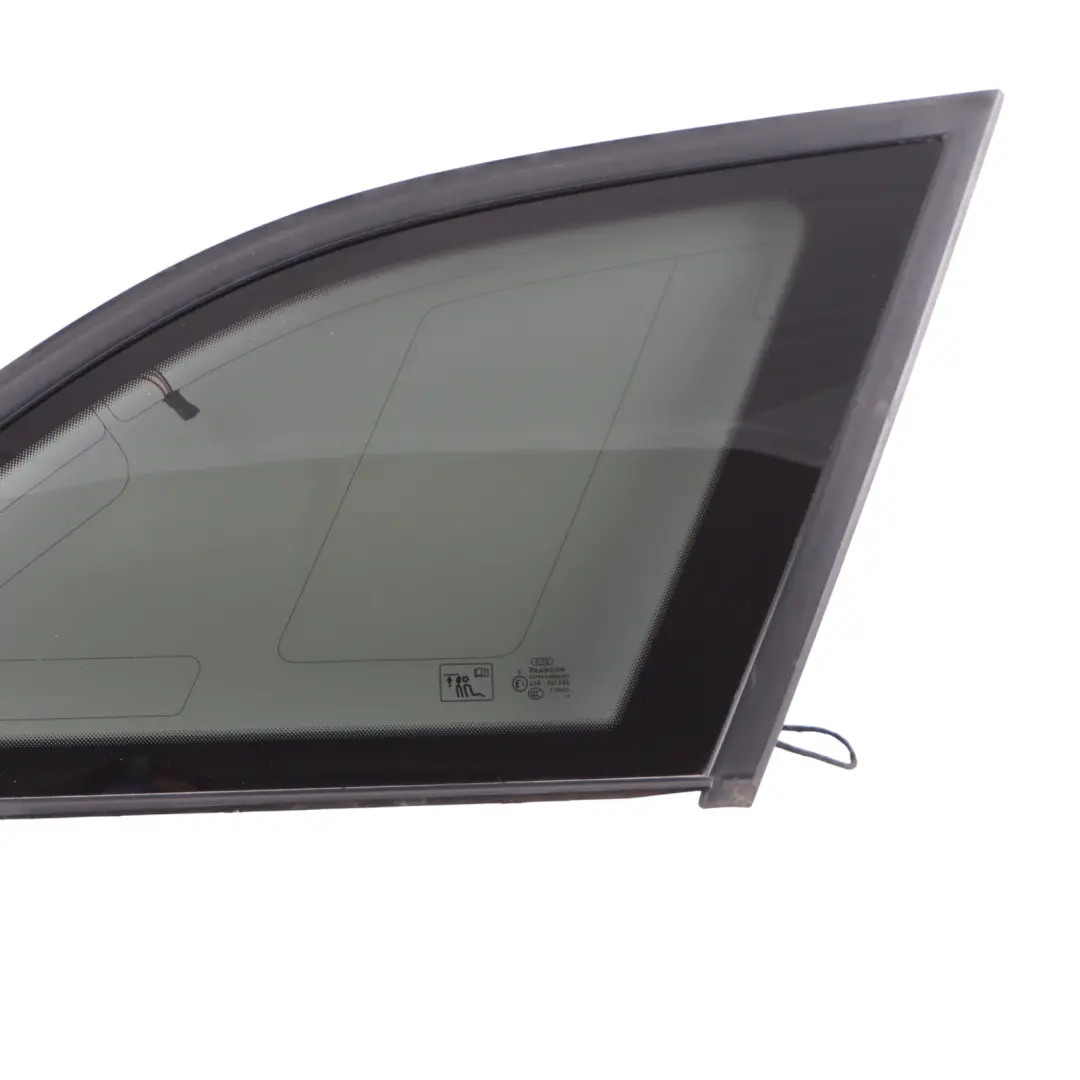 Audi RS4 B8 Hinteres Viertel Fenster Glas Rechts AS3 - SKU 8K9845300E - Teilenummer 8K9845300E