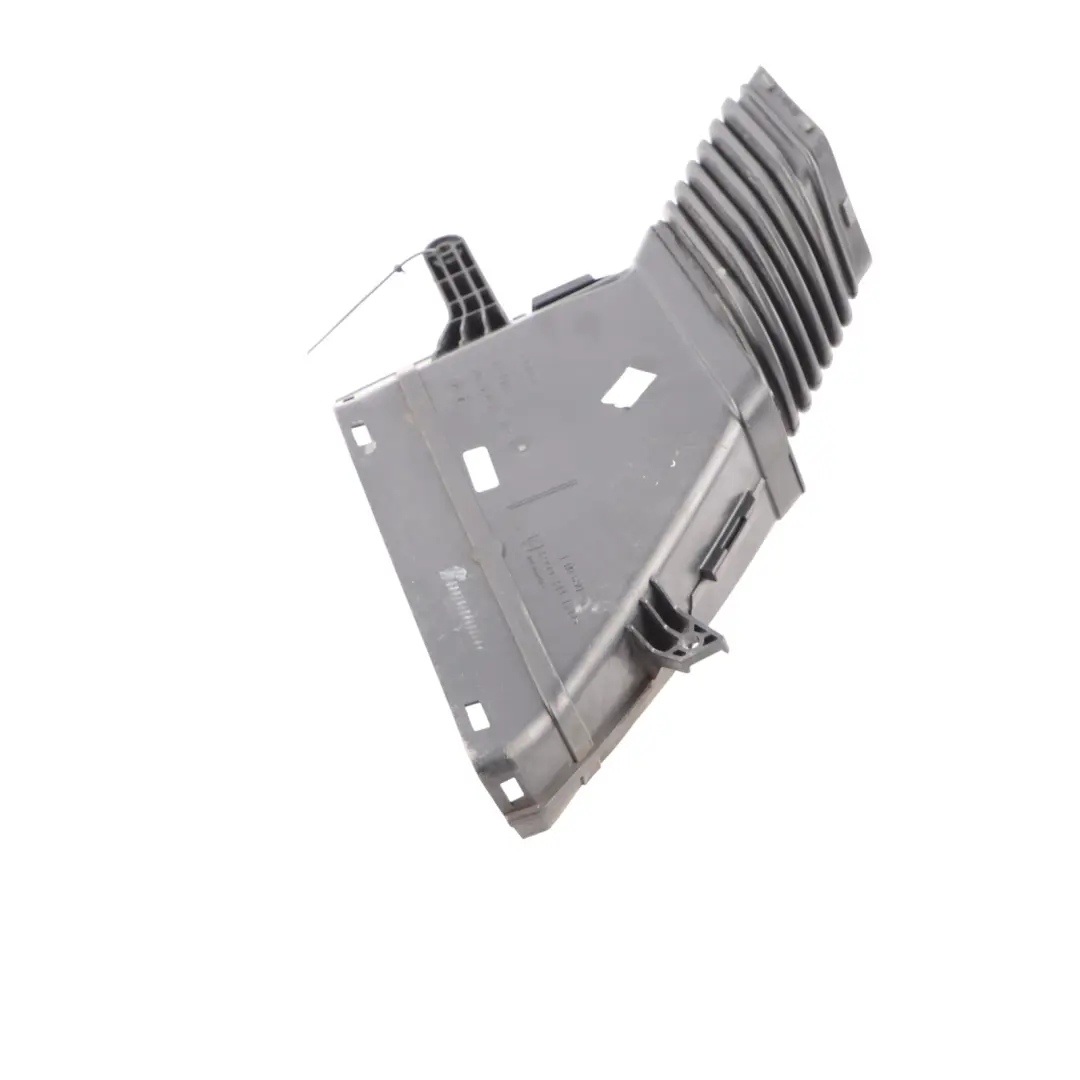 Audi RS4 B8 4.2 Petrol CFSA Quattro Air Filter Intake Duct Left N/S - SKU 8T0129905A - Part number 8T0129905A